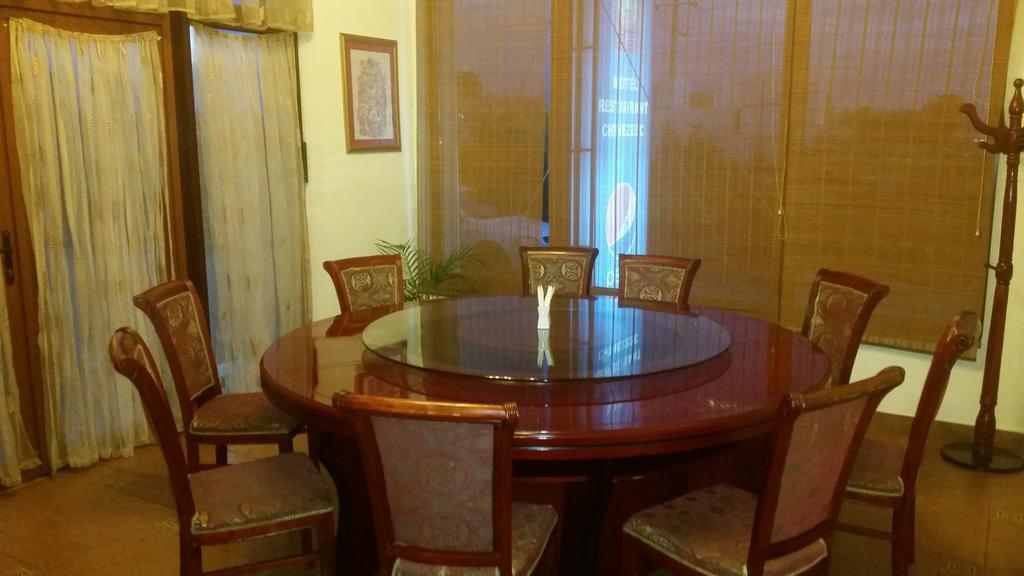 Motel Dhs - Chinese Restaurant Дева Экстерьер фото