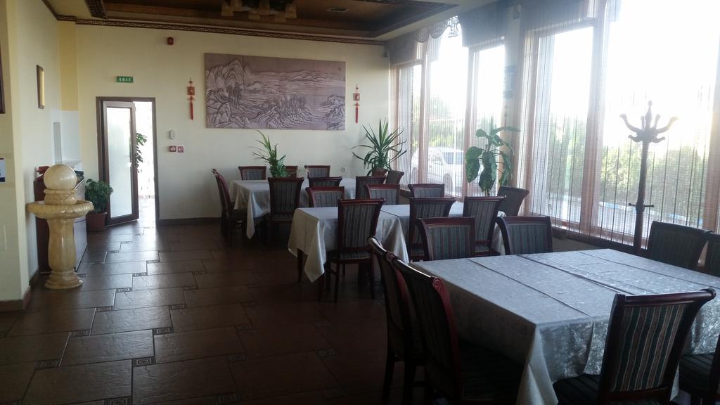 Motel Dhs - Chinese Restaurant Дева Экстерьер фото